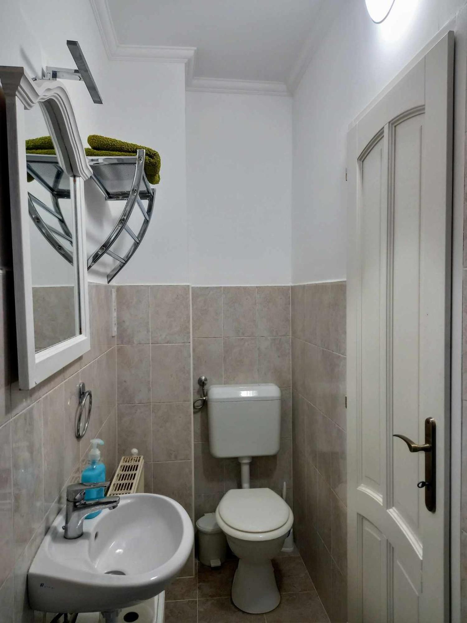 Bike&Night Appartement Baracska Buitenkant foto