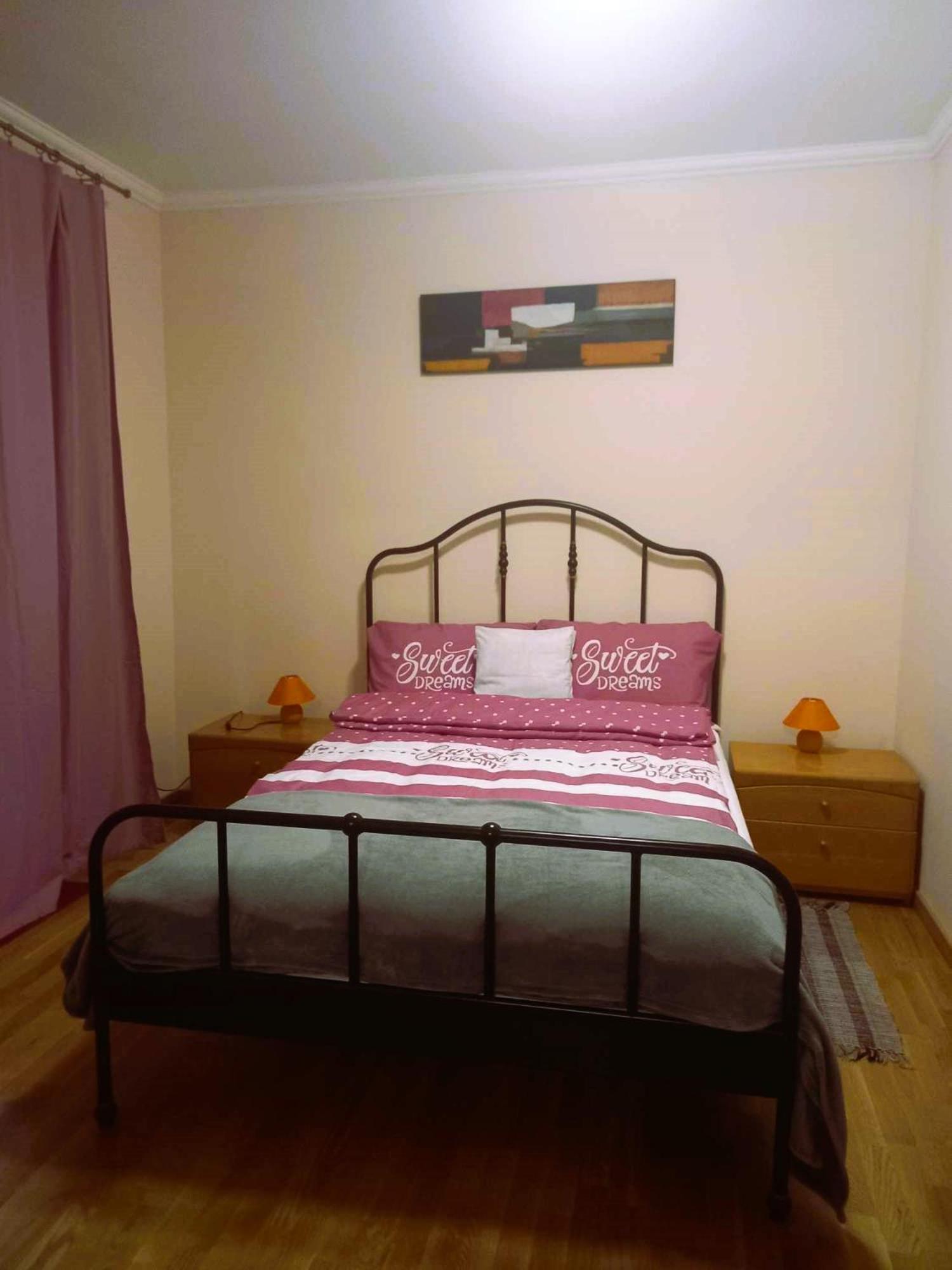 Bike&Night Appartement Baracska Buitenkant foto